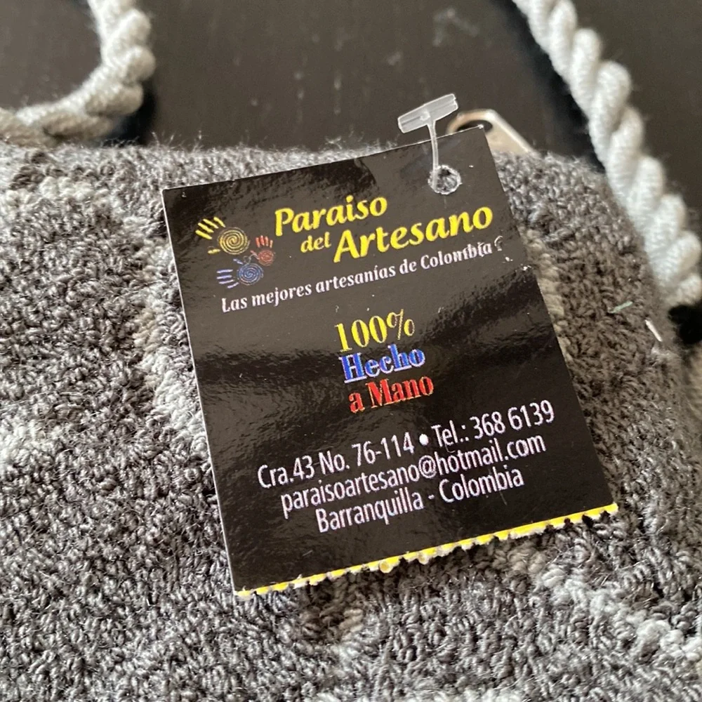 Artesan Colombian Shoulder Bag/ Clutch - Picture 6 of 9